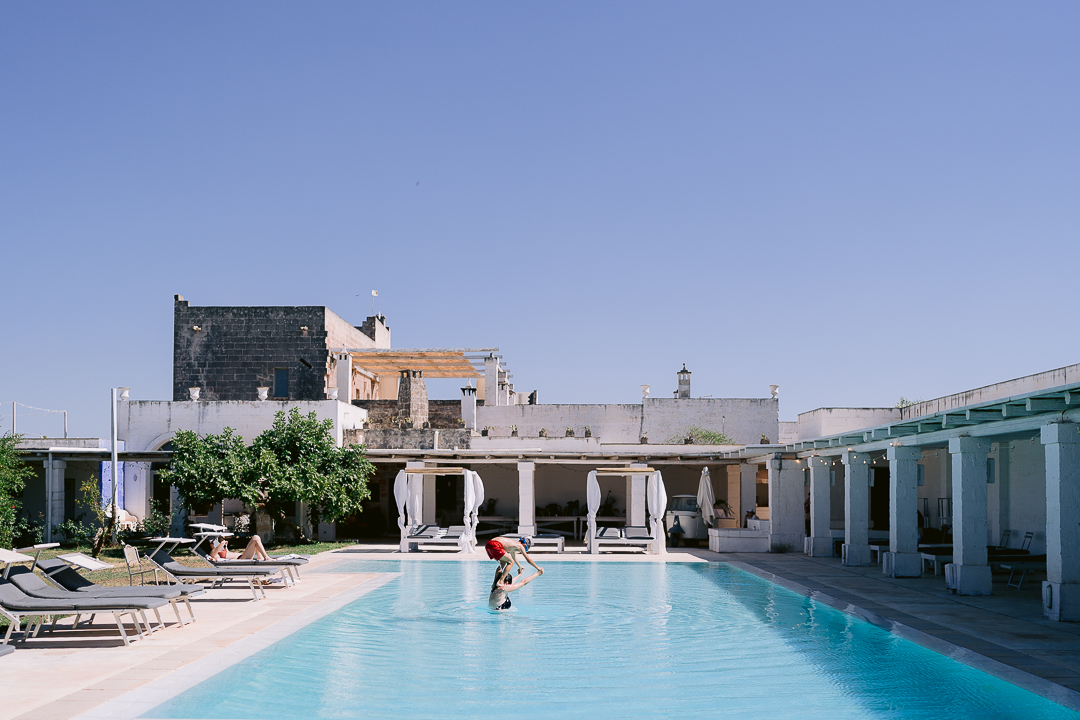 masseria potenti pool party